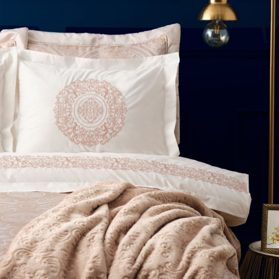 EGE NİRVANA Elden Taksit Alışveriş Merkezi