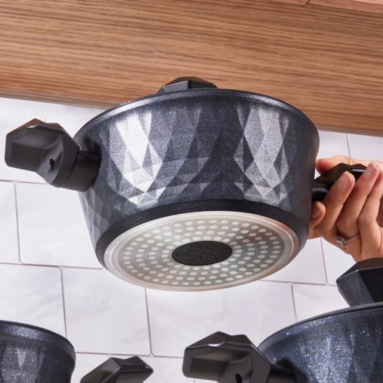 EGE NİRVANA Elden Taksit Alışveriş Merkezi