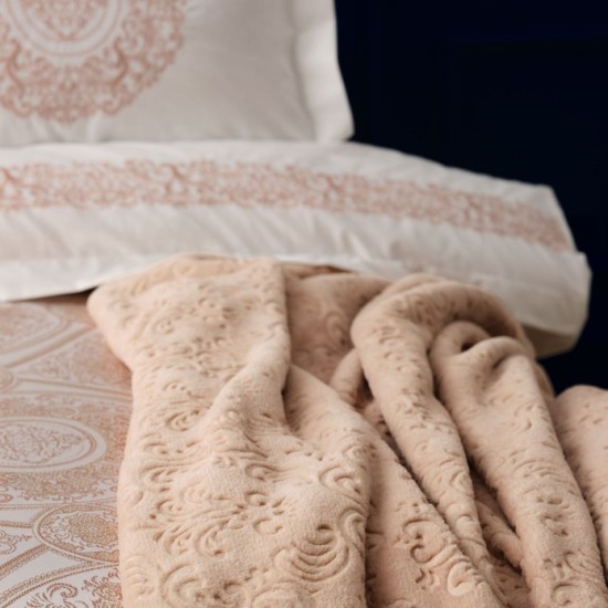 EGE NİRVANA Elden Taksit Alışveriş Merkezi