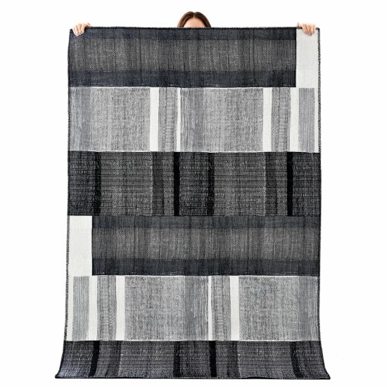 EGE NİRVANA Elden Taksit Alışveriş Merkezi