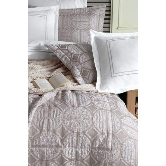 EGE NİRVANA Elden Taksit Alışveriş Merkezi