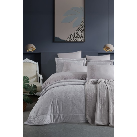 EGE NİRVANA Elden Taksit Alışveriş Merkezi