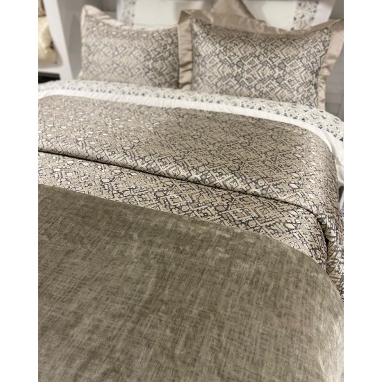 EGE NİRVANA Elden Taksit Alışveriş Merkezi