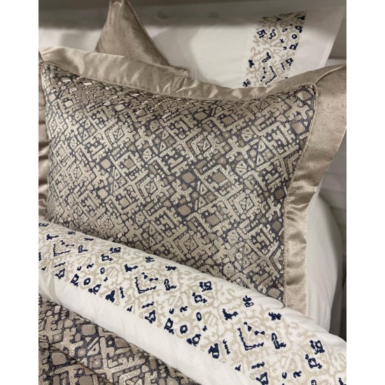 EGE NİRVANA Elden Taksit Alışveriş Merkezi