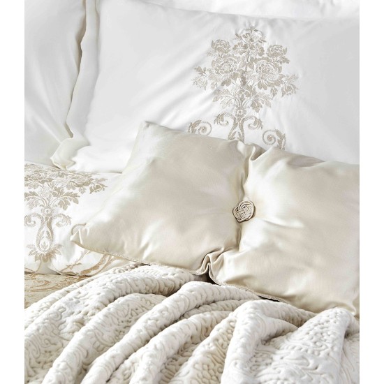 EGE NİRVANA Elden Taksit Alışveriş Merkezi