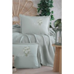 Clasy Butik Çift Kişilik Nakış Detaylı Pike Takımı Etta V2 Ada Çayı